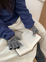 Pundero Wool Stripe Knit Gloves