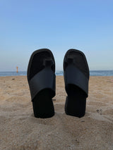 ASCLO Black Flip Slippers