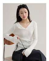 V-neck flared sleeve knit top