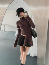 Pony Incision Wrap Knit Turtleneck