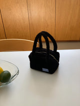 Handy pouch (furry black)