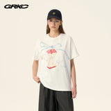 リラックスドTシャツウィズアンアップル