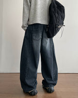Derek Curved Denim Pants