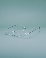 Rim-less Daisy
