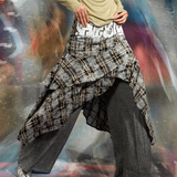 'out of rule'Irregular graffiti printed plaid skirt