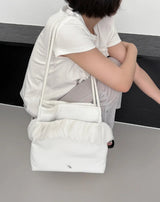 フリリッシュショルダーバッグ (white)