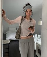 Hug Basic Standard U-Neck Knit