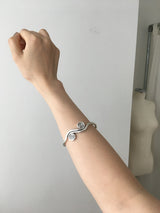 Wavy Round Bracelet