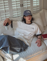 フローラルカラーのマッチングエンブロイダリーショートスリーブTシャツ