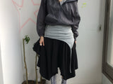 loose-fit strap sleeveless