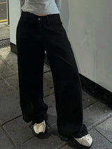 Two-button strap wide pants