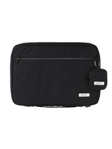AERO LAPTOP POUCH LARGE / BLACK