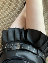 ネフェンベルトレザースカート