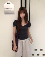 [ORIGINAL] Mori V-Neck Shirring Puff-Sleeve T-Shirt