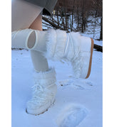SNOW BOOTS