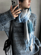 Two-tone brush round knitwear