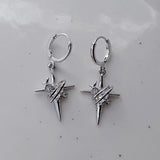 [少女時代 テヨン Piercing] ラブ プラネット ハギーズ ピアス - Silver Color