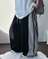 シルバー🩶🤍ツーライントラックバルーンワイドパンツ🖤🩶2カラー