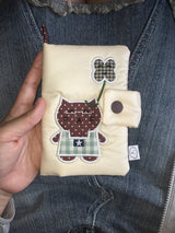 <Lucky Clover by the Ear> パスポートケース(3 color)