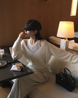 [Bellide made] コンマ、ディープVネックニット