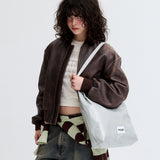 GLOSSY SHOULDER BAG