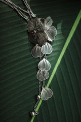 [s.steel] metal flower necklace | 메탈 플라워 드롭 목걸이