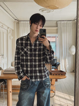 Linear Rivet Dirty Wash Denim Pants