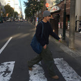 コントラストステッチラウンドニット