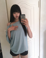 デキル オフショルダー 半袖Tシャツ