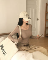 メローデザインロングスリーブカットソー (or Long-Sleeve Top)