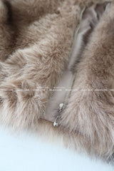 Like Hood Zip-Up Fur Jacket