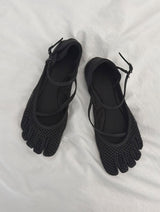 メッシュ ファイブトゥ シューズ