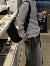 イージーハチラウンドニット