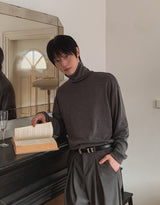 Looking Basic Long Polar Tee