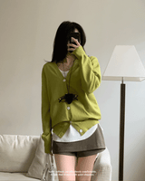 [UNISEX] Vネックオーバーフィットロングスリーブニットカーディガン