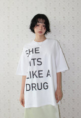 ボーイフィット ヒット グラフィック Tシャツ