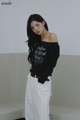 ワイドネックレタリングノーマルフィット長袖Tシャツ