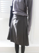 pleats wrap skirt