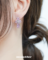 [Hearts2Hearts A-NA Pick!](Silver Post) Pink Cubic Cross Earring