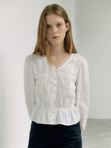 LACE SCALLOP BLOUSE WHITE