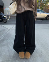 [ORIGINAL] Grain Pintuck Low-Rise Wide Pants