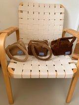 Handy pouch (furry choco brown)