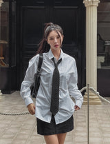 [LAN ARCHIVE] Classic striped tie
