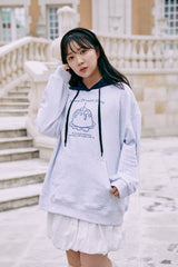 コラボレーション 配色デザートフーディー ネイビー | 伊藤彩沙 × letter from moon