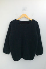 Angora Touch V Neck Knitwear