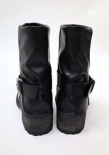 Simple Cover Mid Boots