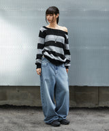 DAMAGED OFF SHOULDER STRIPE KNIT_BLACK