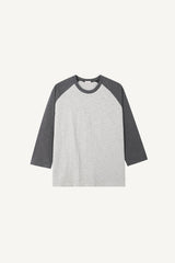 Slub color matching raglan three quarter T-shirt
