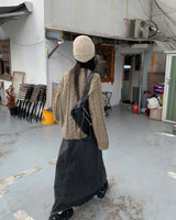 Long cutting denim skirt
