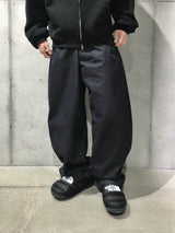 シェーン ノンフェード ダーツ バルーン デニムパンツ